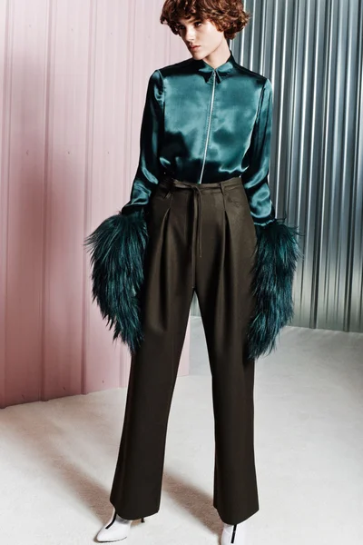 Look 1